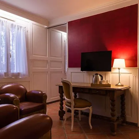Hotel Ogboutique Clair *